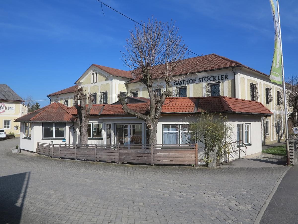 Gasthof Stoeckler Hotel Enns Exterior photo