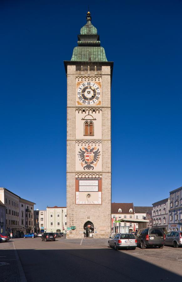 Gasthof Stoeckler Hotel Enns Exterior photo